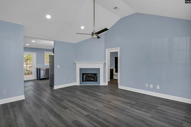 Building Photo - 509 Burnside Dr