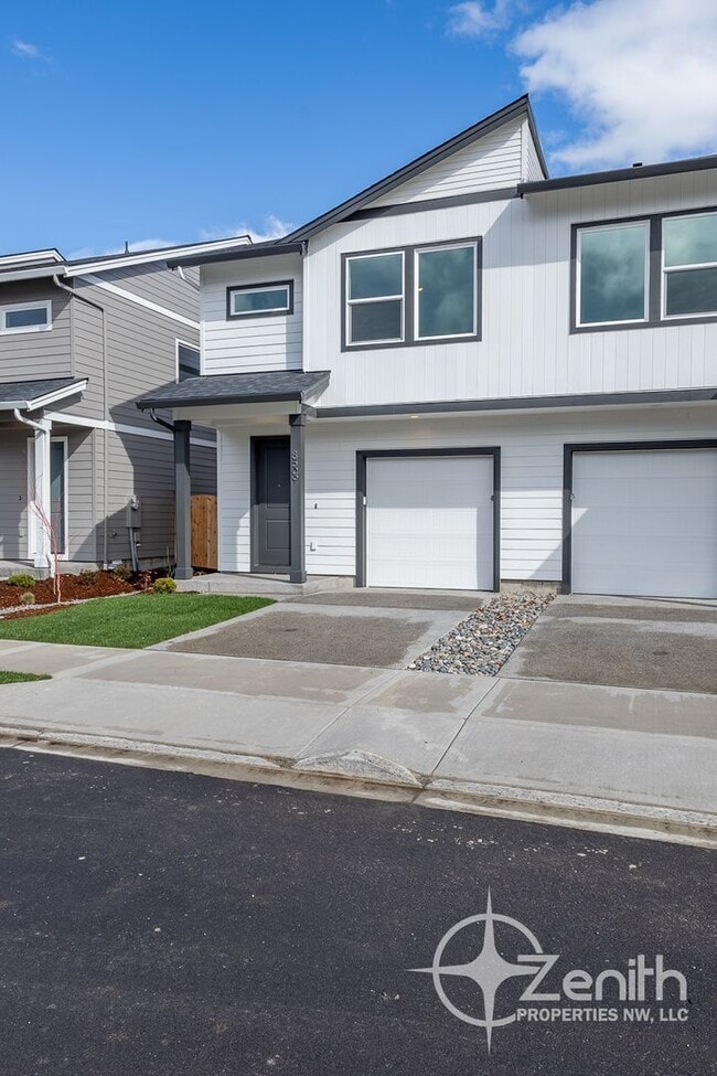 Building Photo - 8509 NE 134th Pl