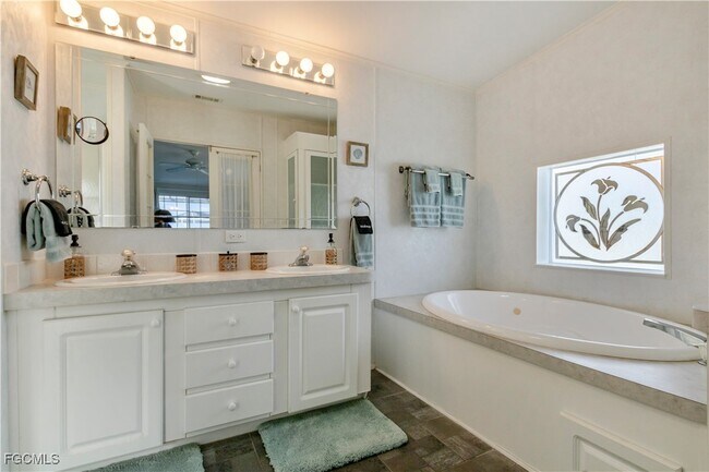 Building Photo - 2970 Sloop Ln