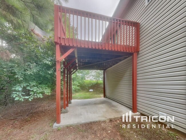 Building Photo - 7010 Red Maple Ln