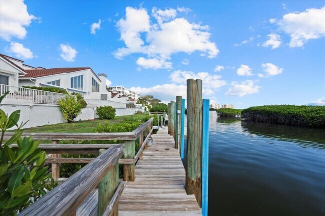 Building Photo - 2254 Harbour Ct Dr