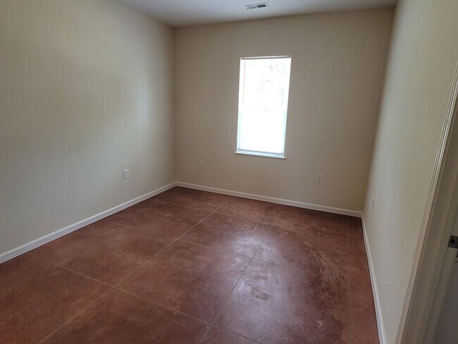 Building Photo - JUST REDUCED! New Construction Home in Olympia!