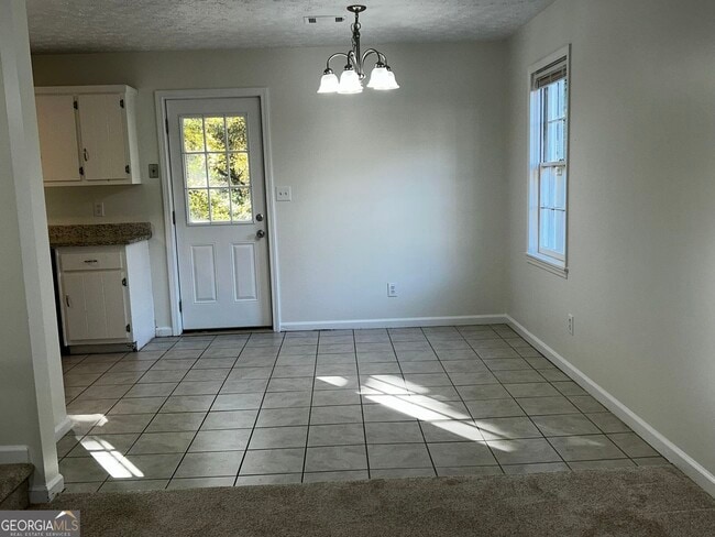 Building Photo - 155 Fay Dr