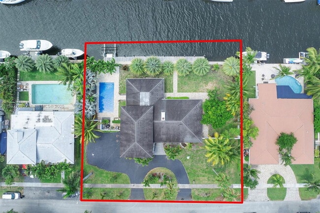 Building Photo - 1481 NE 104th St