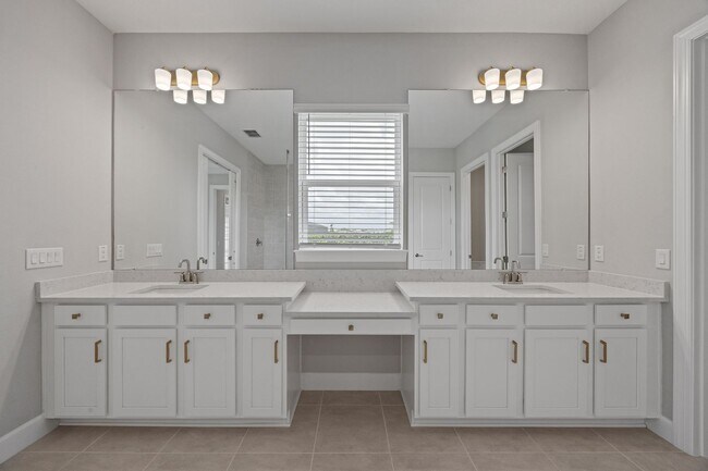 Building Photo - New Construction - Never Lived In