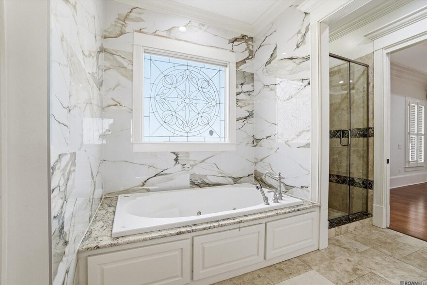 Building Photo - 926 Crown Alley