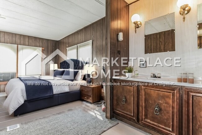 Building Photo - 4750 N County Rd 500 E