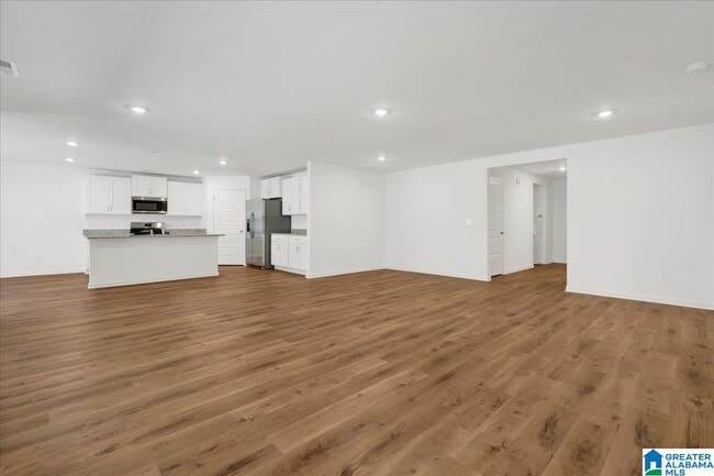 Building Photo - 283 Halifax Ln