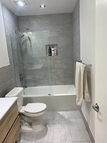 Building Photo - 48828 Desert Flower Dr