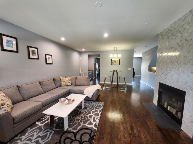 Building Photo - 4150 S Drexel Blvd