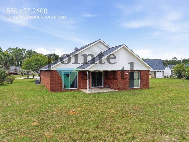 Building Photo - 22413 Bobcat Ln