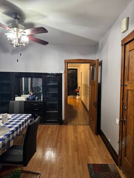 Building Photo - 1236 S 59th Ave