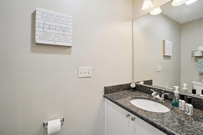 Building Photo - 2243 Andover Cir