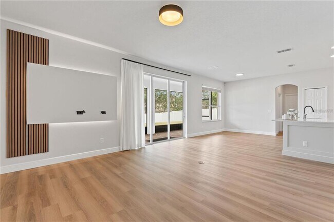 Building Photo - 3333 Atmore Terrace