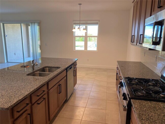 Building Photo - 4842 Gilded Jewel Dr