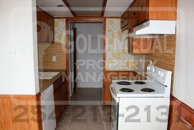 Building Photo - 3906 Charolais Dr