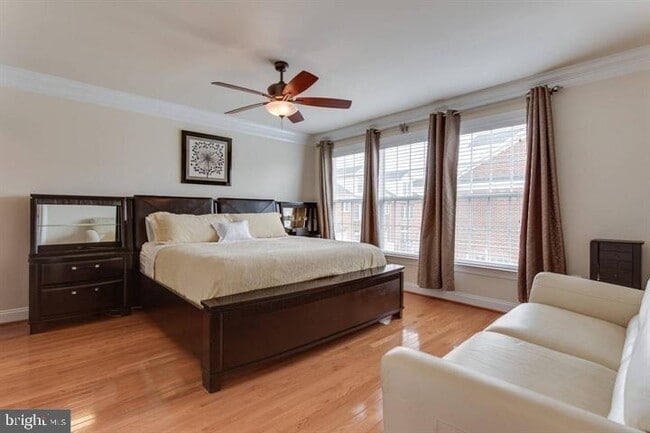 Building Photo - 2149 Red Vine Dr