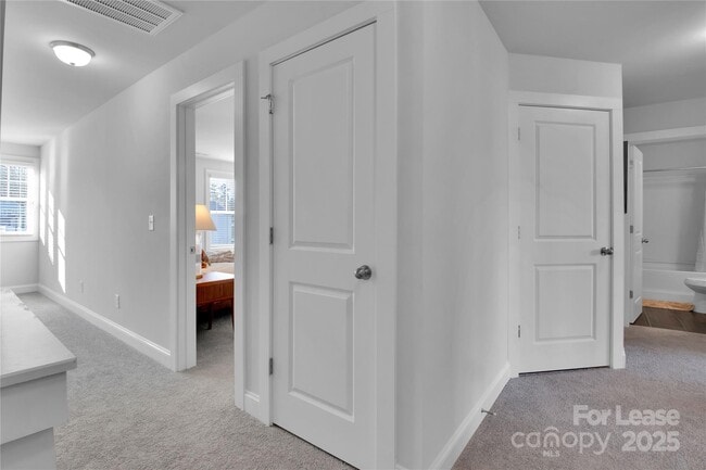 Building Photo - 9038 Henry Thoreau Rd