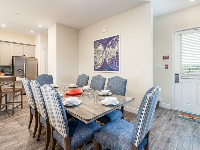 Building Photo - 3016 Parrot Head Pl