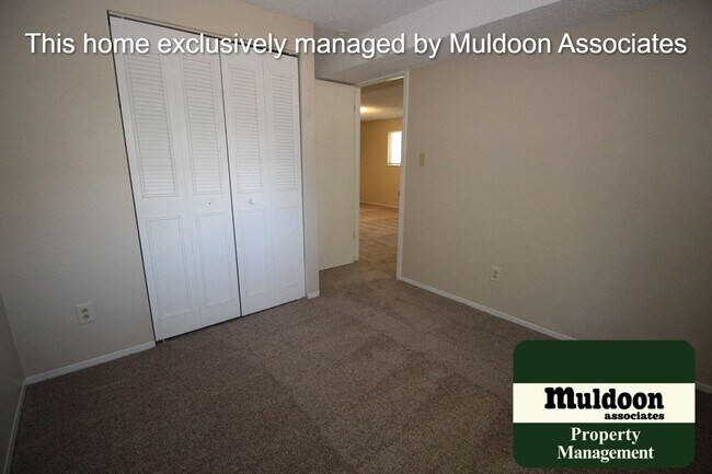 Building Photo - Lots Of New In this Home!!