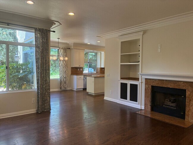 Building Photo - 585 Mindenvale Ct