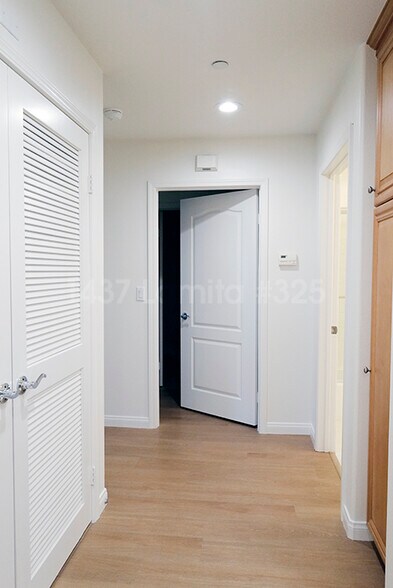 Building Photo - 1437 Lomita Blvd