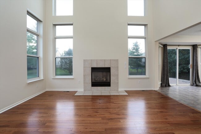 Building Photo - 2741 Blue Heron Ln