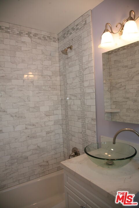 Building Photo - 6621 Nagle Ave