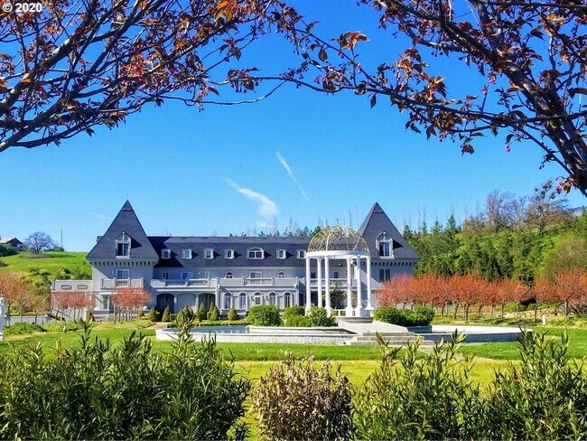 Building Photo - One of a kind furnished apartment on Creekside Estate | Short-Term Rental Available Now through A...