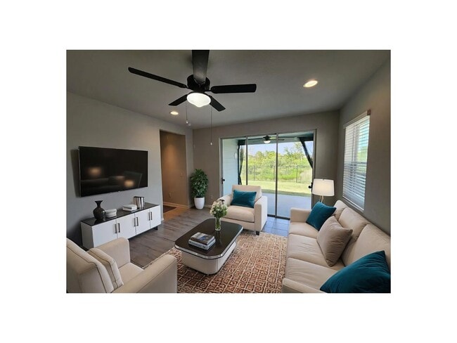 Building Photo - 449 Gaida Loop