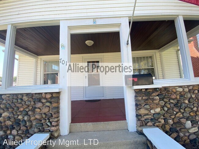 Building Photo - 2 br, 1 bath House - 701 Ridgelawn Ave