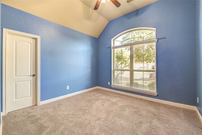 Building Photo - 19019 Thatcher Hills Ct