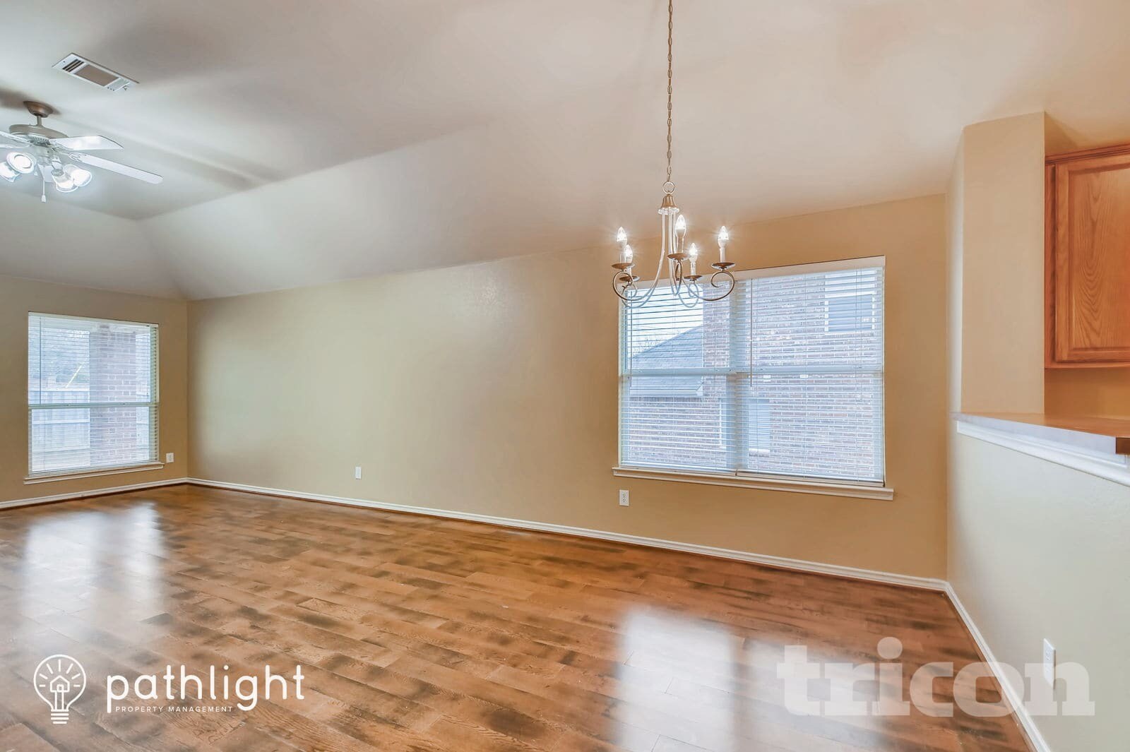 Building Photo - 2921 Gabriel Dr