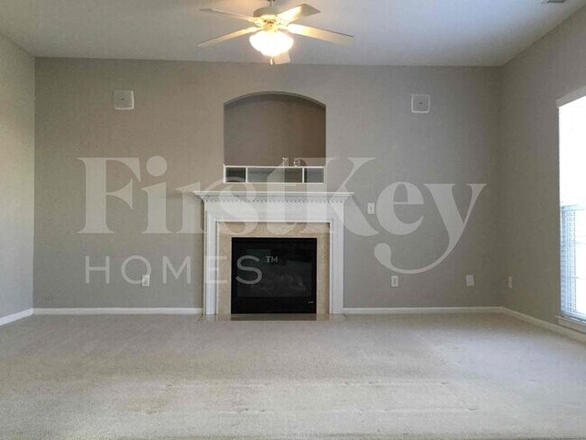 Building Photo - 126 Centerpoint Dr
