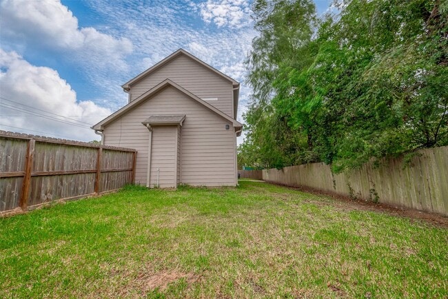 Building Photo - 6022 Fite Rd
