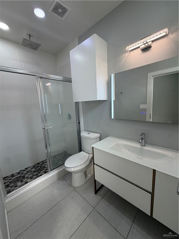 Building Photo - 2022 Summerland Ln