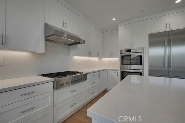 Building Photo - 228 Birdseye