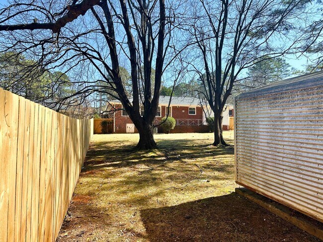 Building Photo - Charming 3BR House in Atlanta