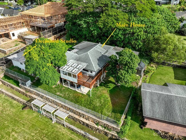 Building Photo - 3238 Alani Dr