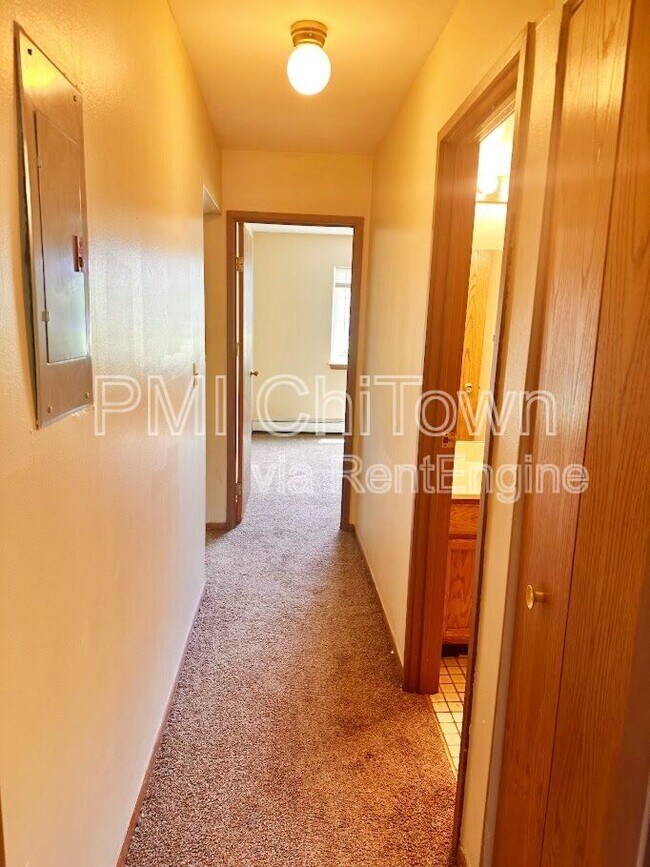 Building Photo - 2276 Century Point Ln