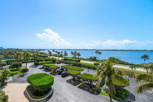 Building Photo - 3300 S Ocean Blvd