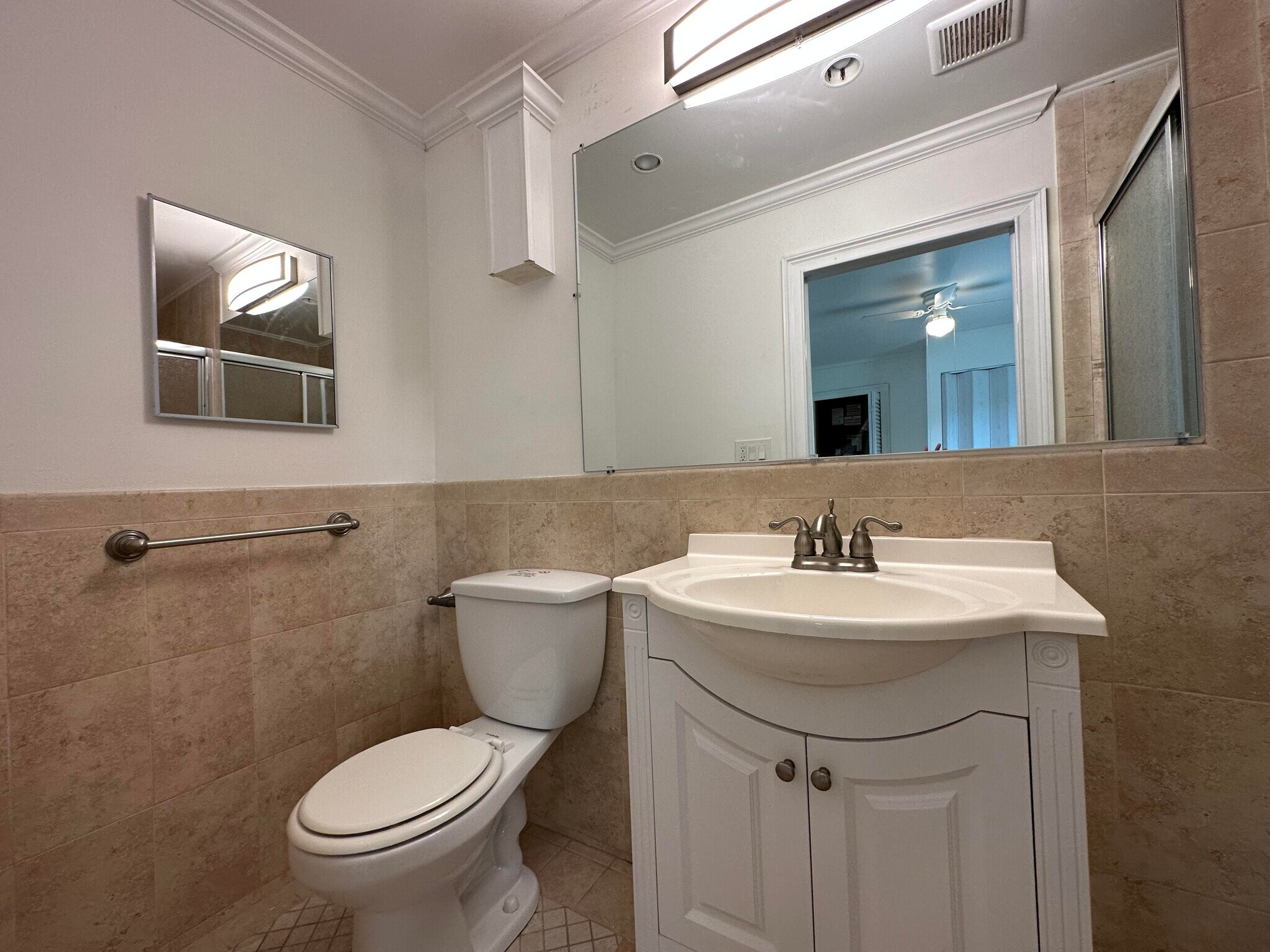 Building Photo - 10682 Fascination Ln