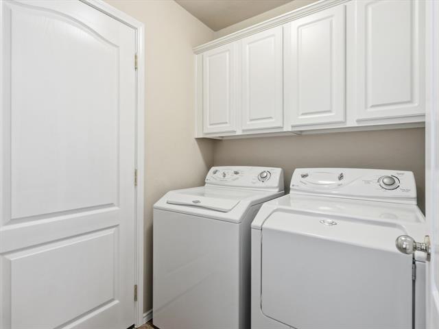 Building Photo - 11217 Clover Knoll Dr