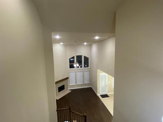 Building Photo - 6120 Eldridge Ln