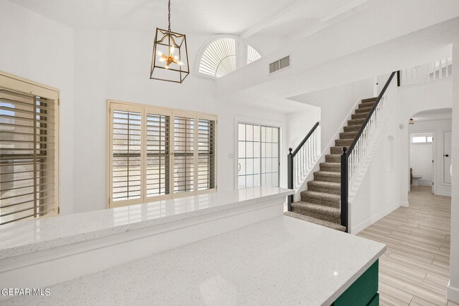 Building Photo - 11309 Loma Linda Cir