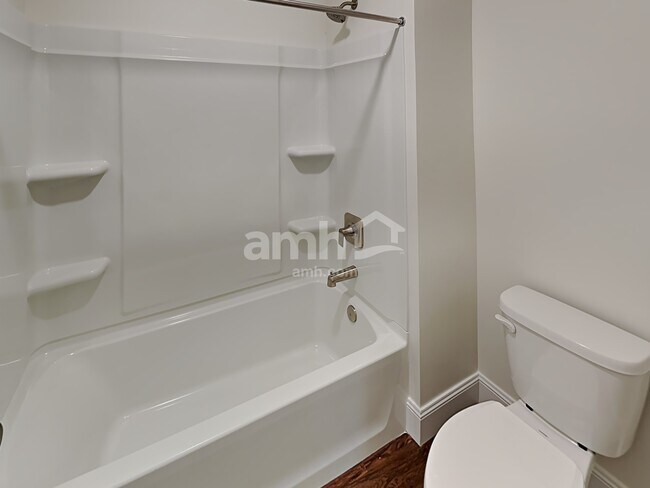 Building Photo - 3341 S 2580 W