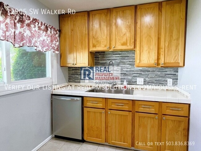 Building Photo - 12905 SW Walker Rd