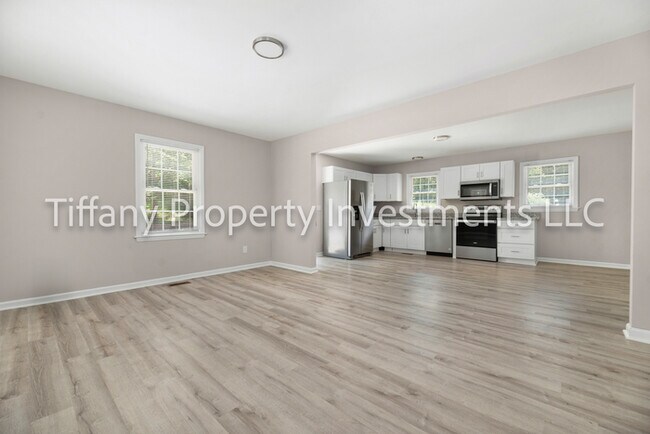 Building Photo - 8901 Richardson King Rd