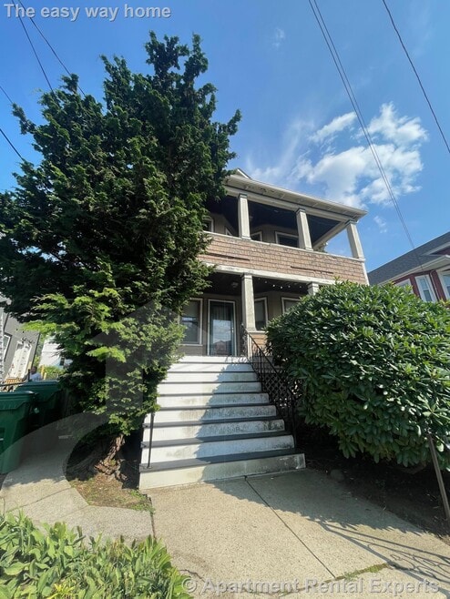 Building Photo - 138 North St