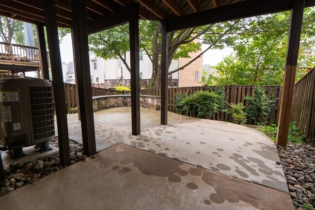 Building Photo - 2119 Hutchison Grove Ct